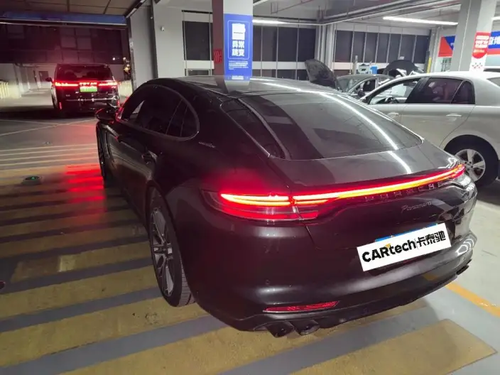 Panamera 2022 Model Panamera Executive Extended Edition 2.9T – фото 3