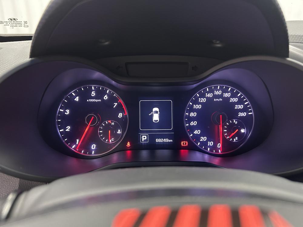 Hyundai Veloster 2015 модификация 1.6T автоматическое Deluxe Edition – фото 15