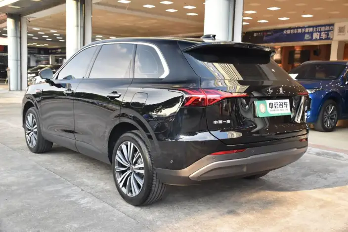 HONGQI HS6 PHEV 2026 Model 240 Smart Hybrid Edition – фото 5