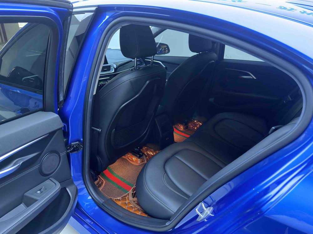 BMW 1 Series 2020 120i M Sport Package – фото 18