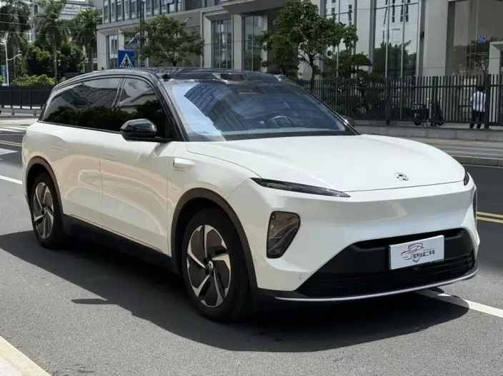 NIO ES8 2023 Model 100kWh – фото 3
