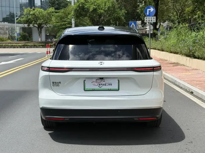 NIO ES8 2023 Model 100kWh – фото 6