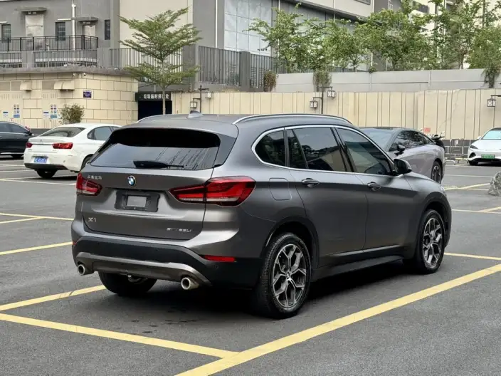 BMW X1 2022 Model sDrive25Li Leading Model – фото 7