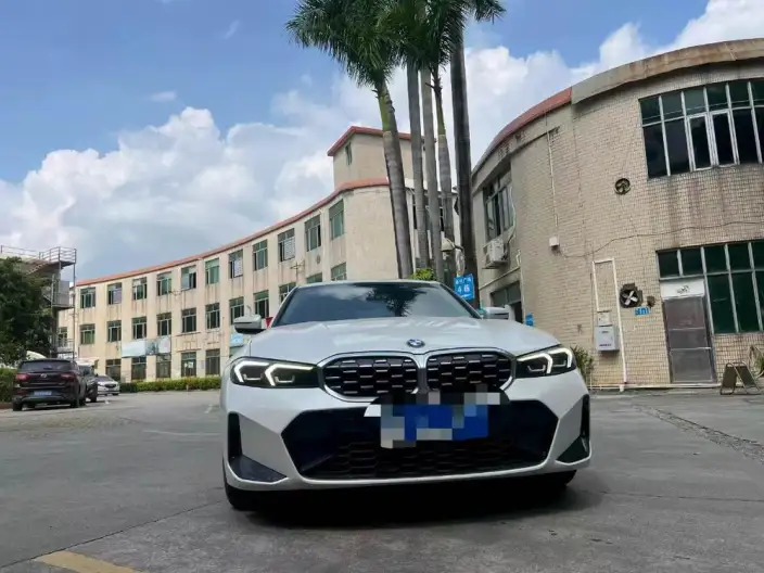 BMW 3 Series 2023 Model 325Li M Sports Set – фото 2
