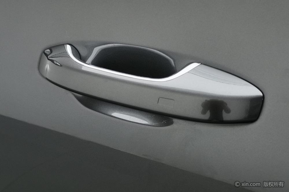 Li Auto ONE 2020 Extended-Range 6-seat – фото 8