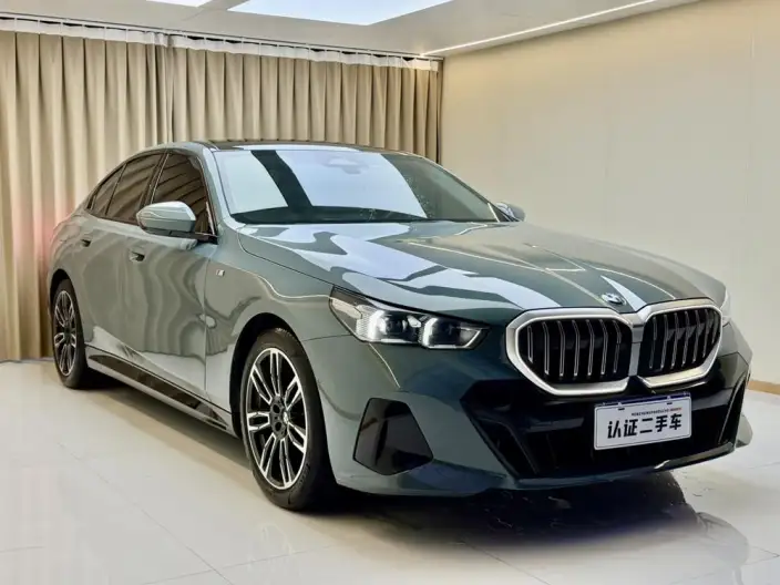 BMW 5 Series Imported 2024 Model 525i M Sports Set – фото 3
