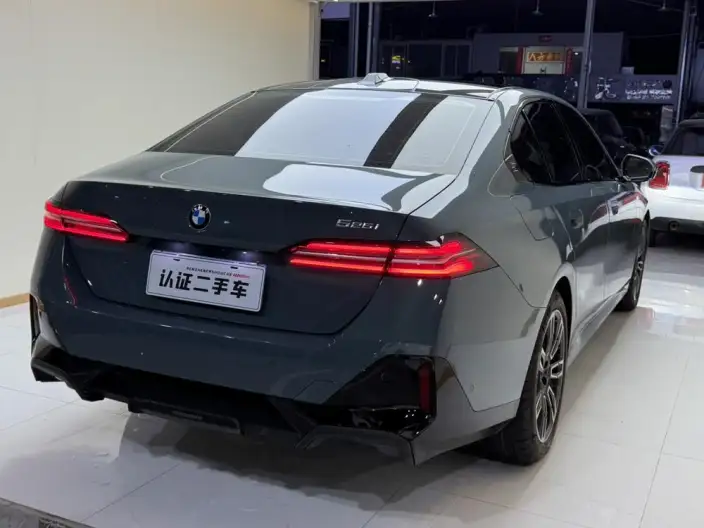 BMW 5 Series Imported 2024 Model 525i M Sports Set – фото 6