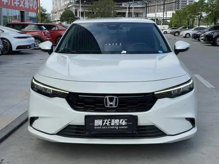 Model Ge 2023 Model 240TURBO CVT Technology Edition – фото 2