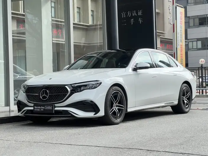 Mercedes-Benz E-Class 2024 Model E 260 L Sports sedan – фото 1