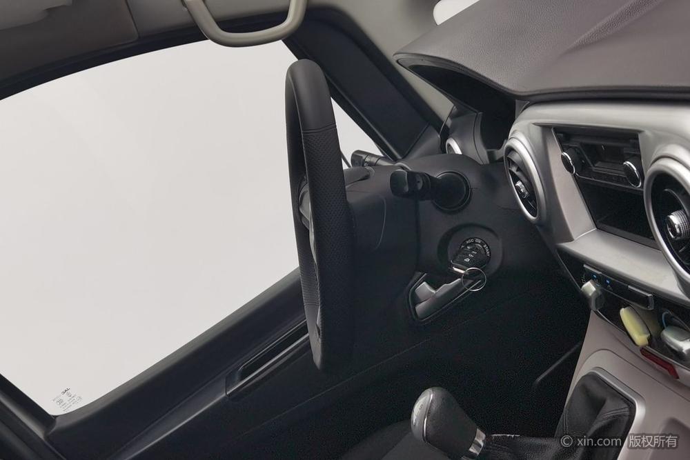 JAC Refine M3 2019 1.8L 7-Seater Elite – фото 11