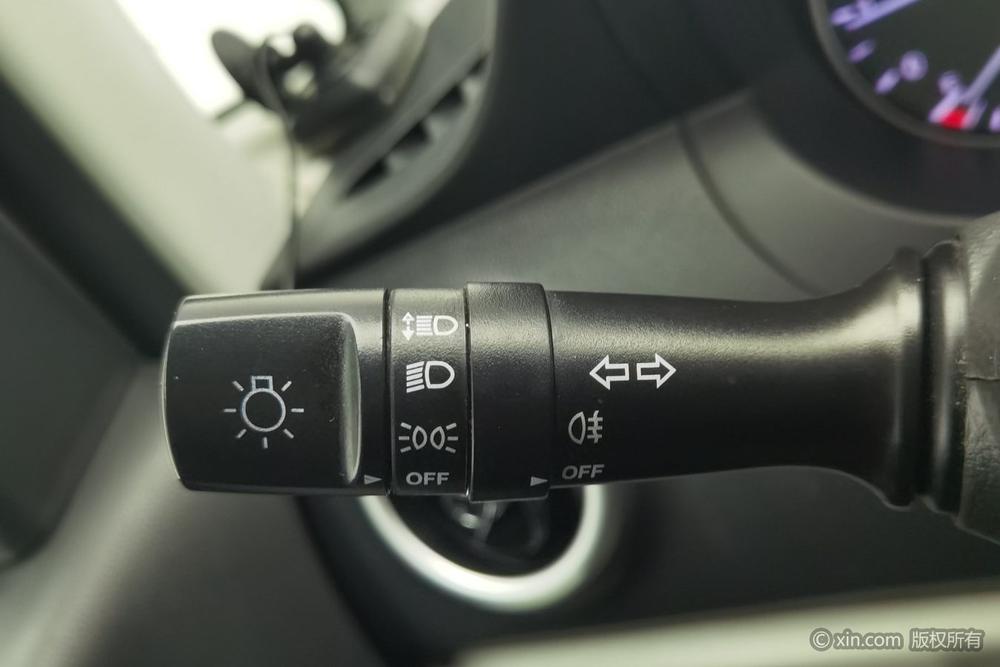 JAC Refine M3 2019 1.8L 7-Seater Elite – фото 16