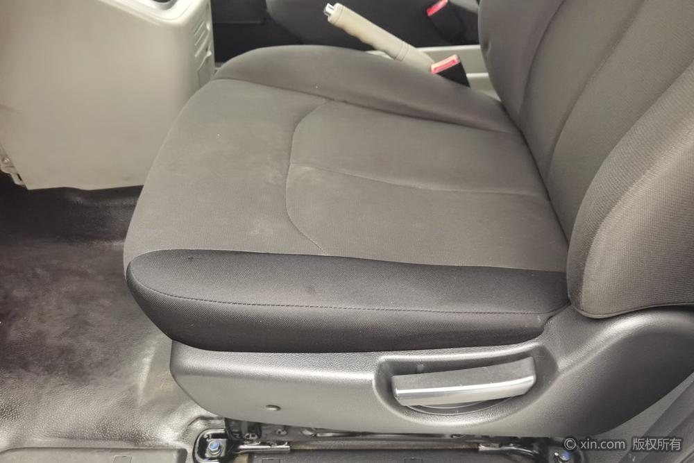 JAC Refine M3 2019 1.8L 7-Seater Elite – фото 18