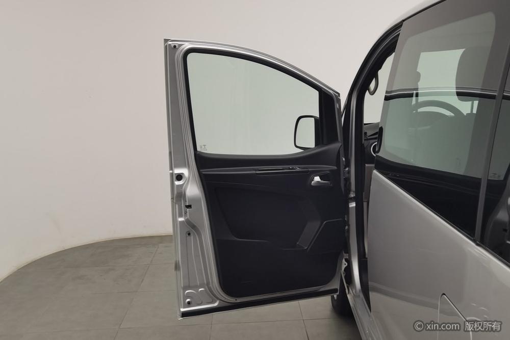 JAC Refine M3 2019 1.8L 7-Seater Elite – фото 21