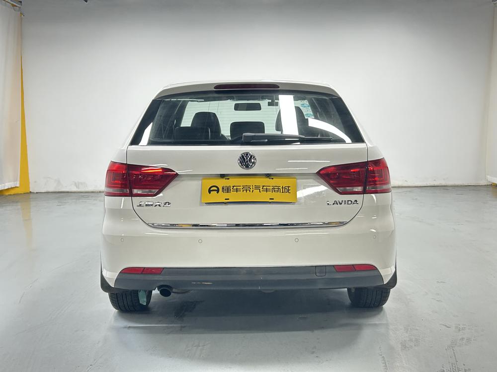 Volkswagen Lamando 2013 1.6L Automatic Comfort – фото 6