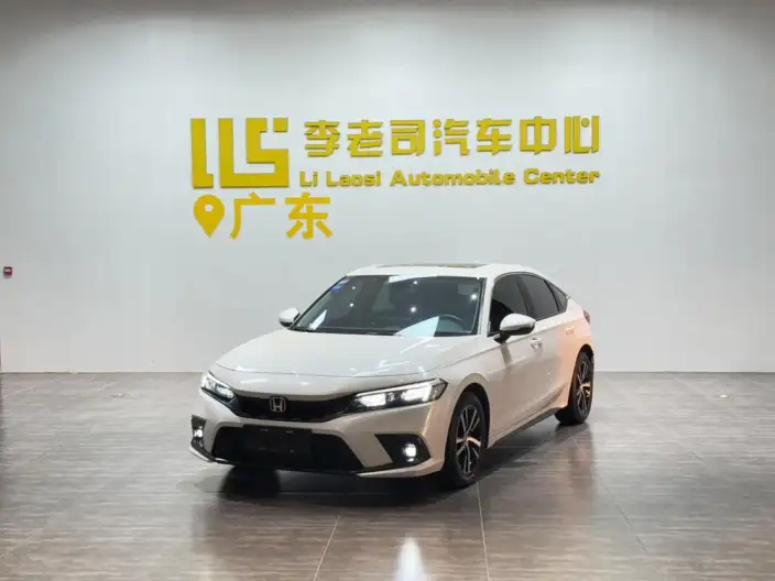 Honda Civic 2023 Model HATCHBACK 240TURBO CVT Extreme Leap Edition – фото 1