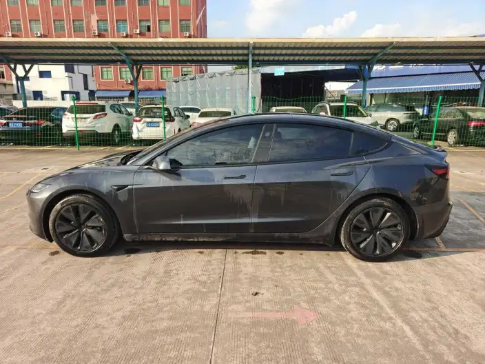 Model 3 2023 Model Rear-wheel drive version – фото 4