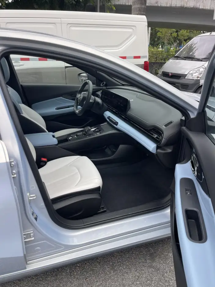 Emzoom 2023 Model 2.0L DHT Smart Hybrid version – фото 8