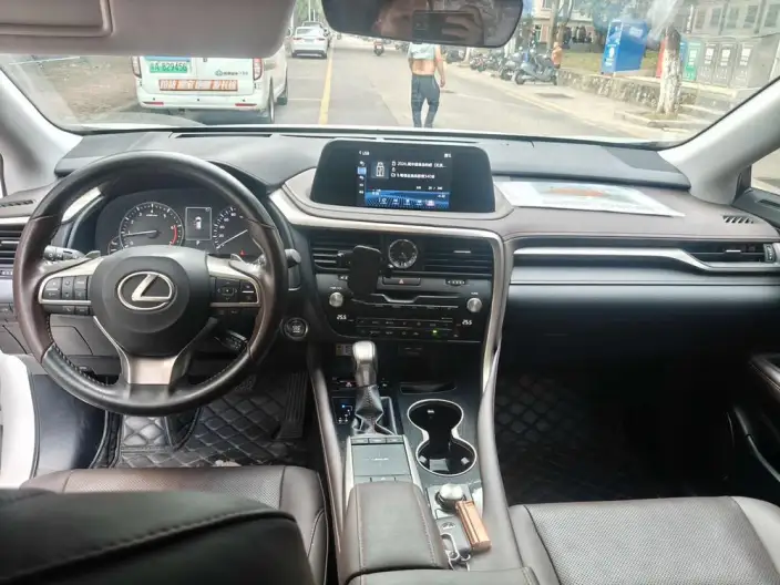 Lexus RX 2020 Model Facelift 300 4WD Elegant Edition – фото 6