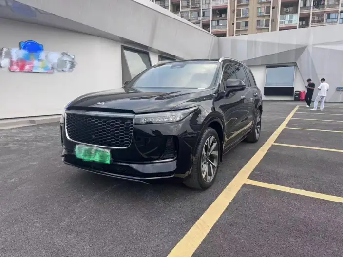 Li Auto ONE 2021 Model Extended Range 6 seat Edition – фото 1