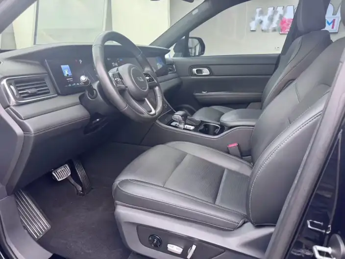 Li Auto ONE 2021 Model Extended Range 6 seat Edition – фото 9
