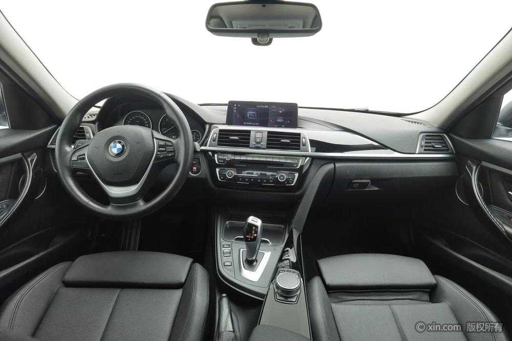 BMW 3 Series 2019 320Li Style – фото 12