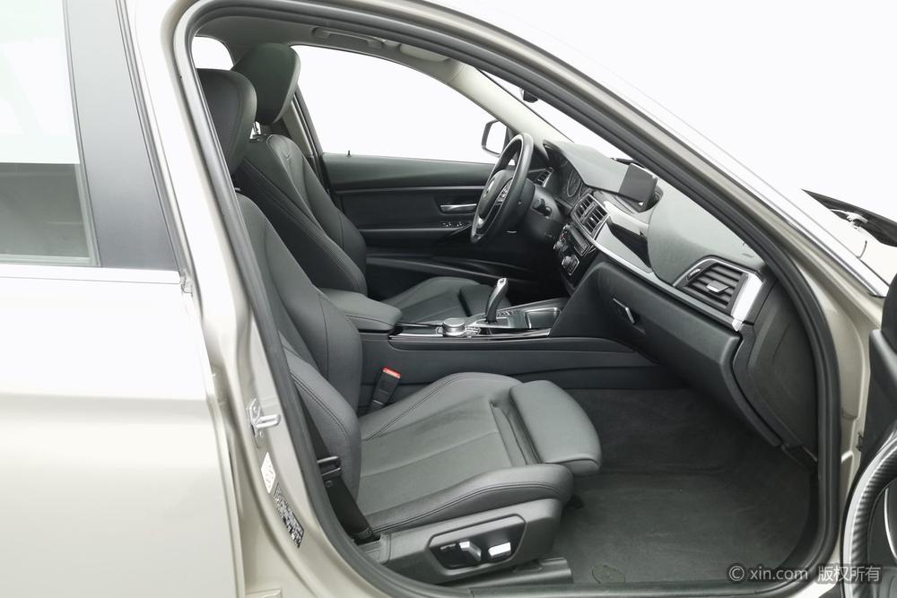 BMW 3 Series 2019 320Li Style – фото 24