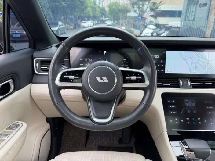 Li Auto ONE 2021 Model Extended Range 6 seat Edition – фото 9