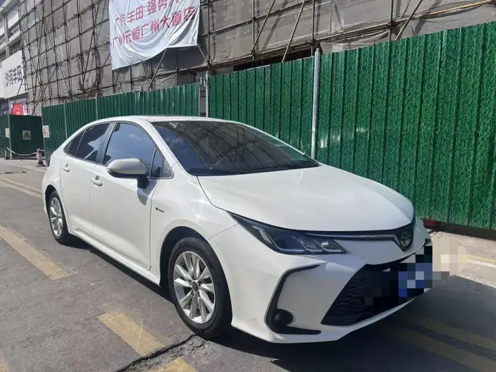 Toyota Corolla 2024 Model Intelligent Hybrid 1.8L E-CVT Elite Edition – фото 3