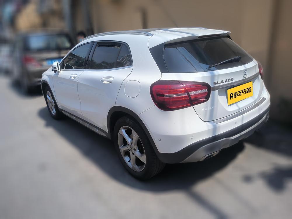 Mercedes-Benz GLA 2018 модификация GLA 200 Dynamic – фото 4