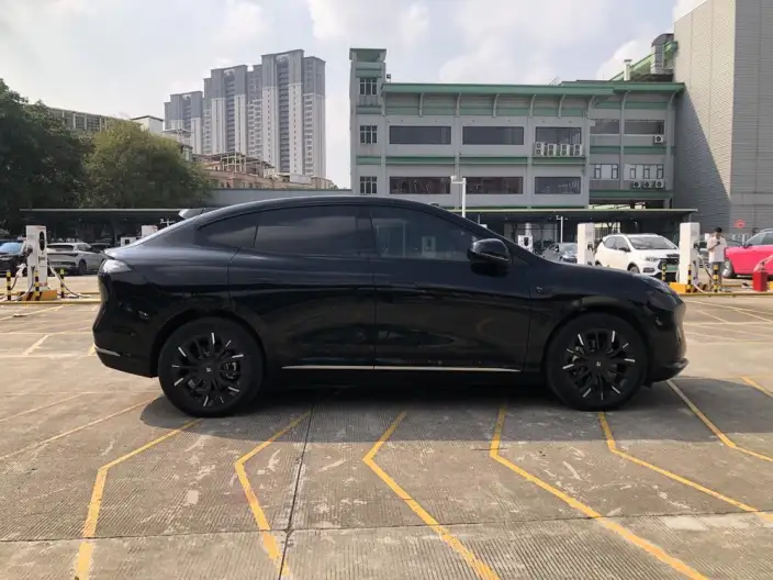 Hyper HT 2025 Model 670 Max Edition – фото 8