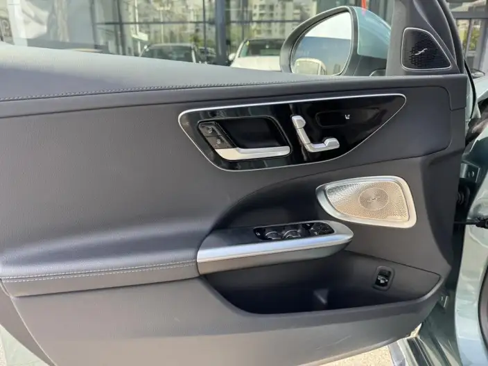 Mercedes-Benz C-Class 2026 Model C 260 L Sports sedan – фото 8