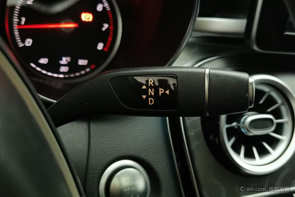 Mercedes-Benz C-Class 2017 модификация комплектация C 180 L Fashion Sports Edition – фото 15