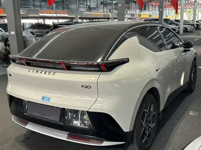 Lynk & Co 20 2025 Model Z20 530km Rear Drive Pro – фото 6