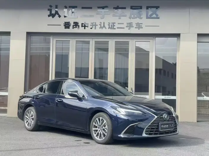 Lexus ES 2025 Model 300h Premium