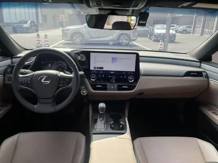 Lexus ES 2025 Model 300h Premium – фото 7