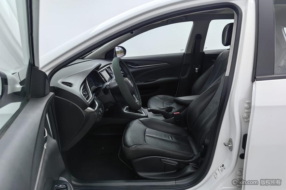 Buick Excelle 2019 18T Automatic Connected Elite China VI – фото 17