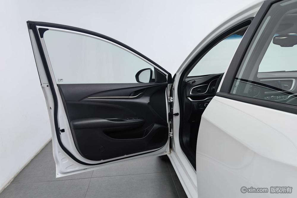 Buick Excelle 2019 18T Automatic Connected Elite China VI – фото 21