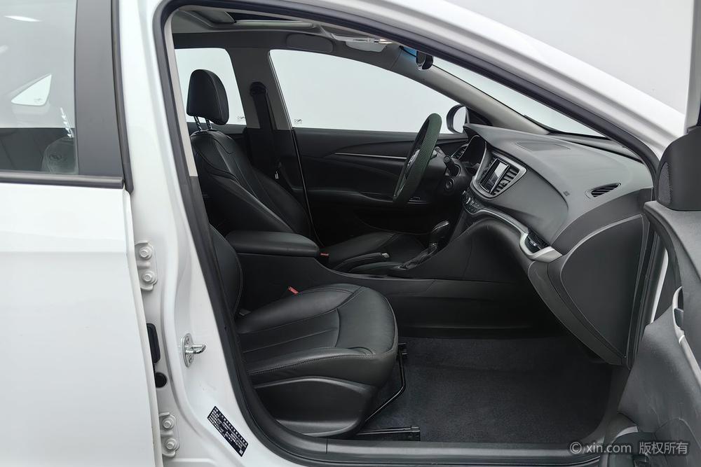 Buick Excelle 2019 18T Automatic Connected Elite China VI – фото 24