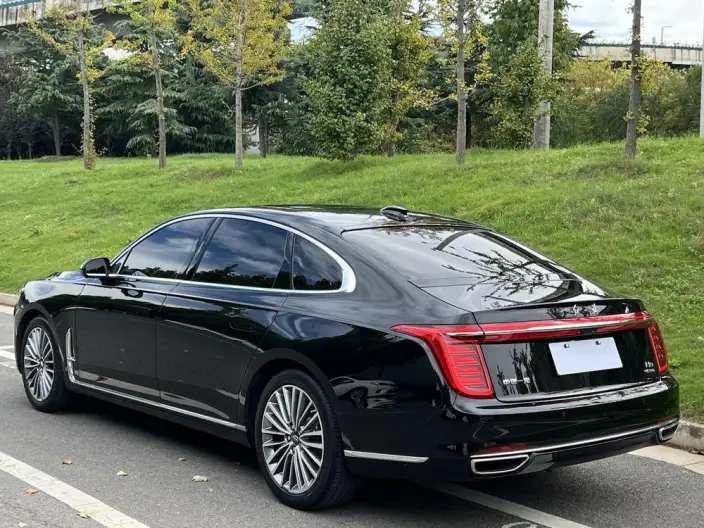 HONGQI H9 2023 Model 2.0T Smart Flag Enjoy Edition