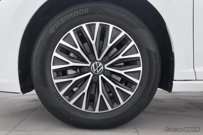 Volkswagen Sagitar 2024 Model 200TSI DSG Flying Version – фото 9
