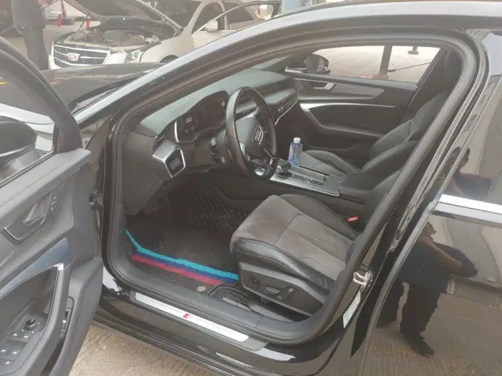 Audi A6L 2022 Model 40 TFSI Luxury Dynamic Model – фото 8