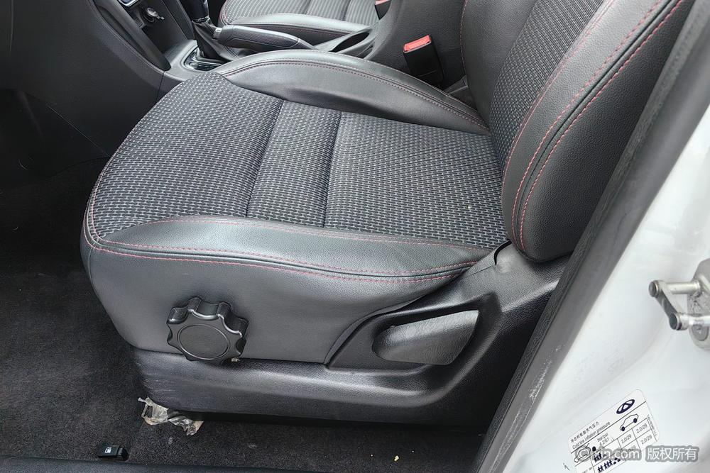 Chery Tiggo 3 2016 1.6L CVT Smart Style – фото 18