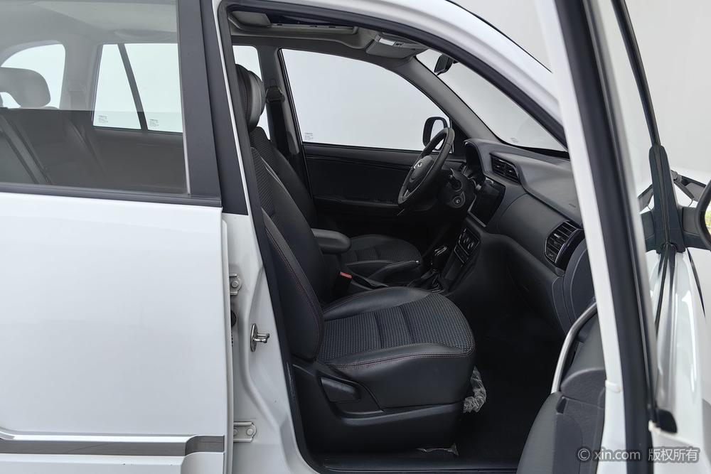 Chery Tiggo 3 2016 1.6L CVT Smart Style – фото 24