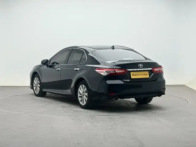 Toyota Camry 2022 Model 2.0G Deluxe Edition – фото 5