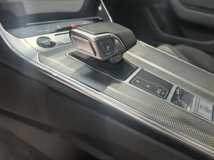 Audi A6L 2024 Model 40 TFSI Luxury Dynamic Model – фото 10