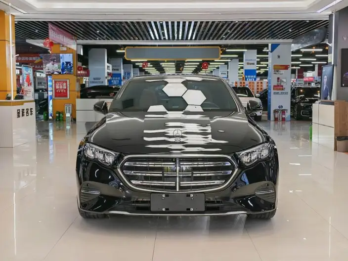 Mercedes-Benz E-Class 2025 Model E 300 L Luxury Model sedan – фото 2
