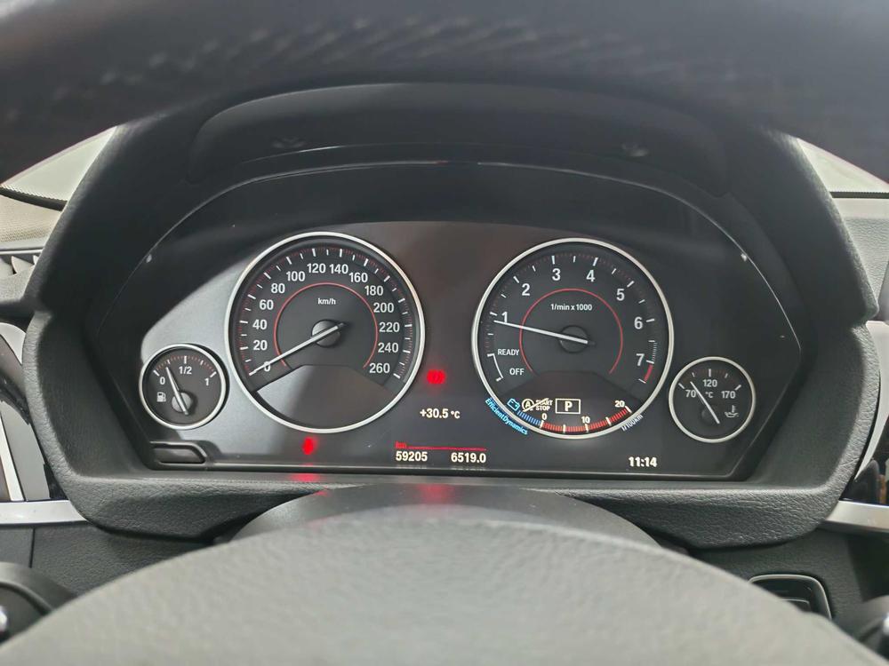 BMW 3 Series 2017 320Li M Sport – фото 15