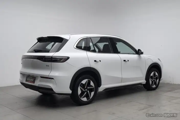 Geely Galaxy E5 2026 Model 610km Tiggo + Edition