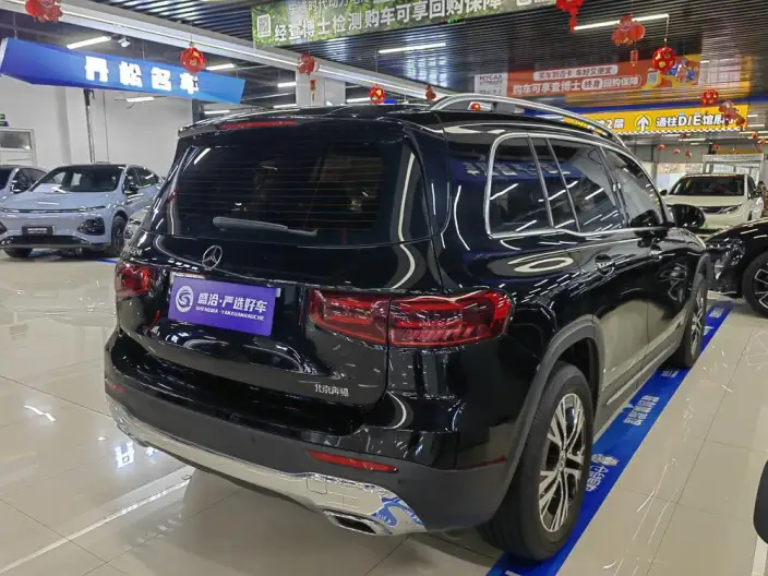 Mercedes-Benz GLB 2024 Model GLB 220 Dynamic Model – фото 7