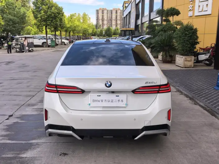 BMW 5 Series 2024 Model 530Li Exclusive Model M Sports Set – фото 5